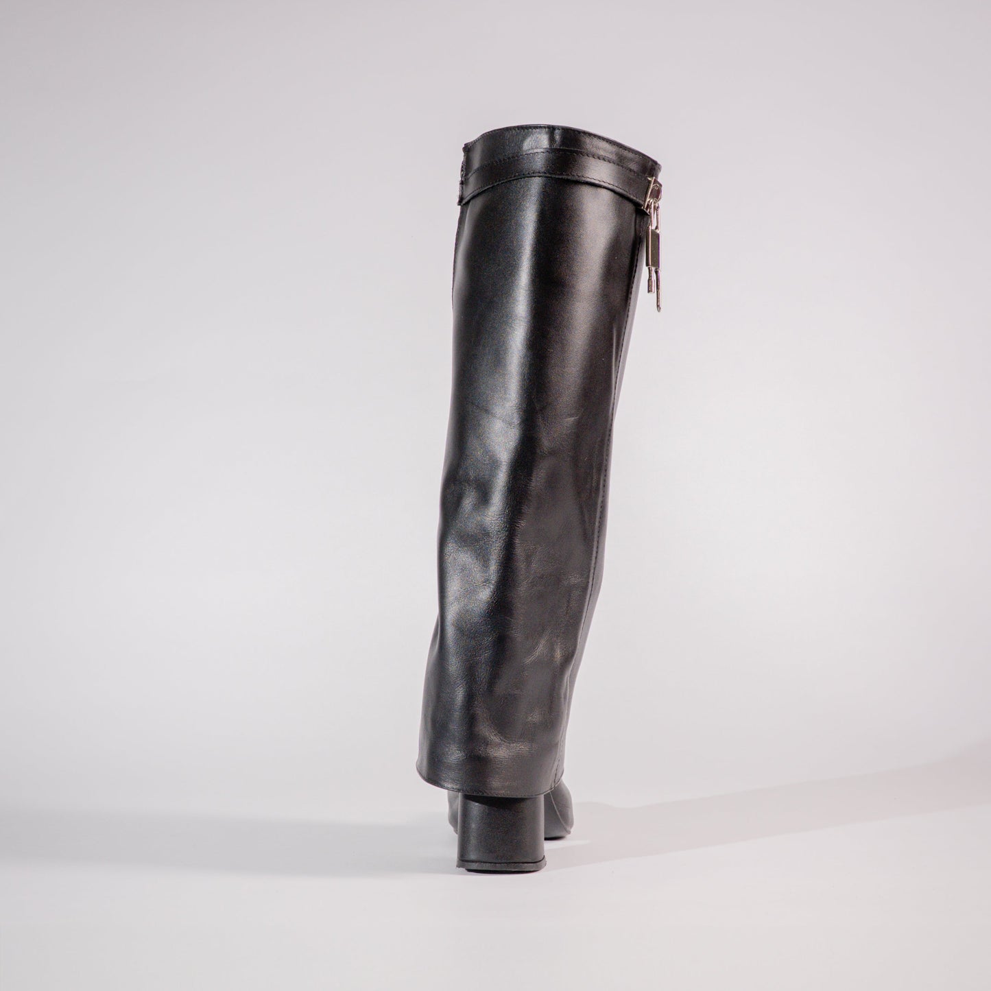 SELENE HIGH — The Moon-Locked High Texana