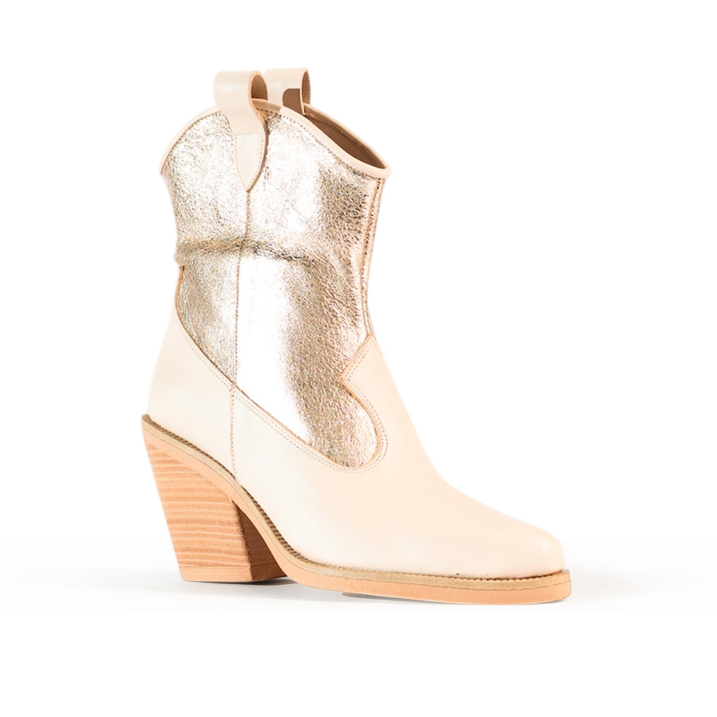 CALIPSO — “Where Renewal Meets Radiance” (Genuine Leather)Pinky