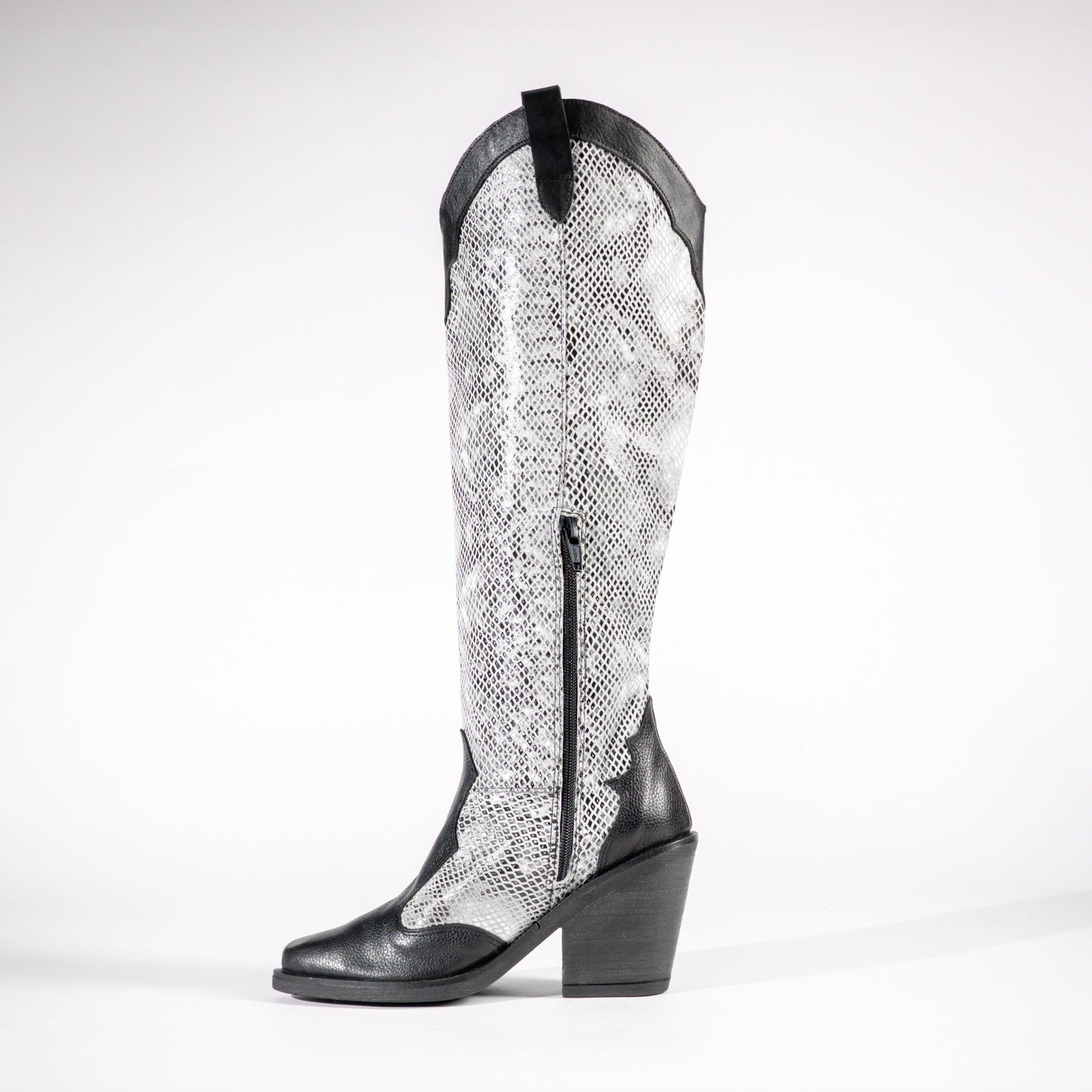 NAGA — “The Guardian of Your Transformation”