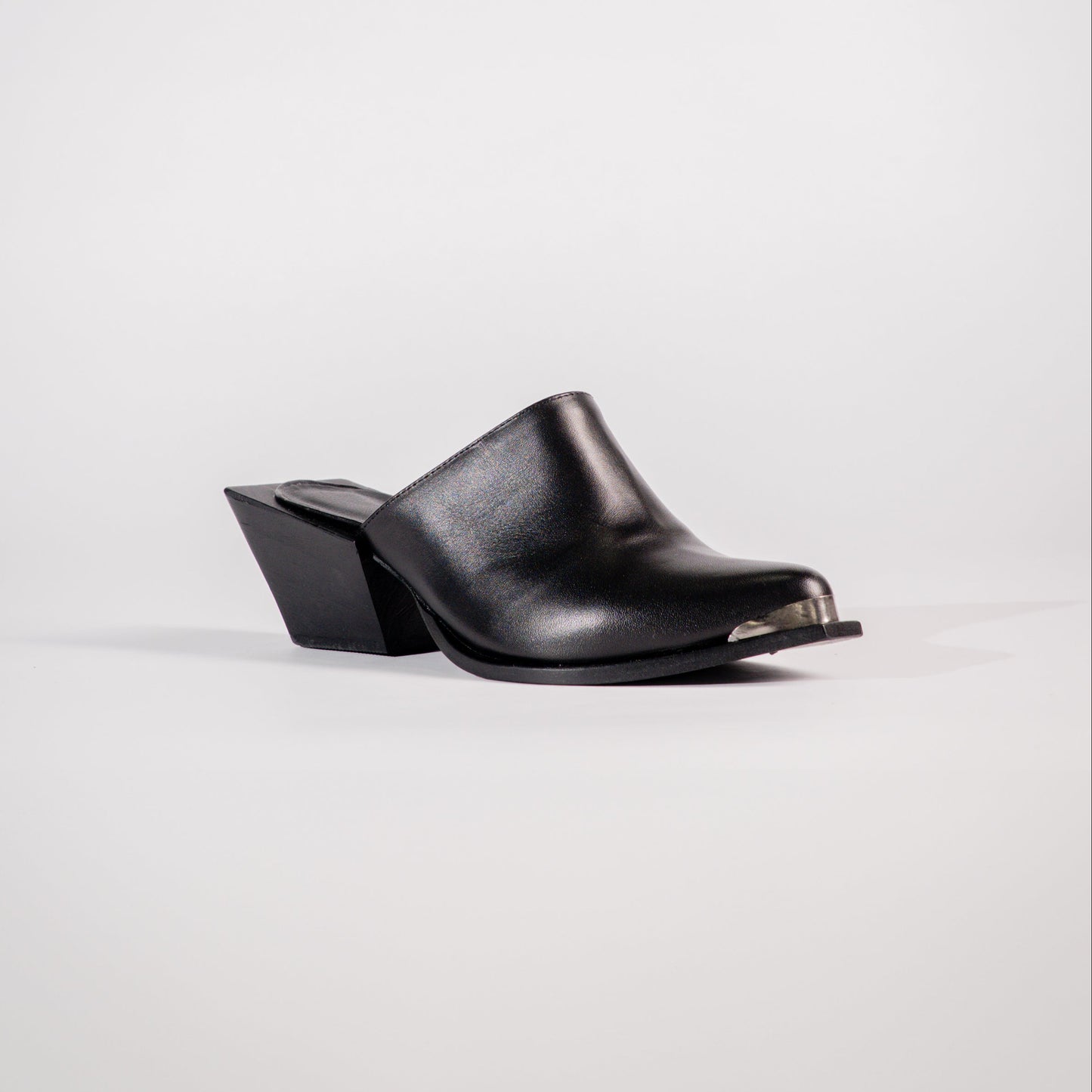 NYX — The Nightfall Square-Heel Mule