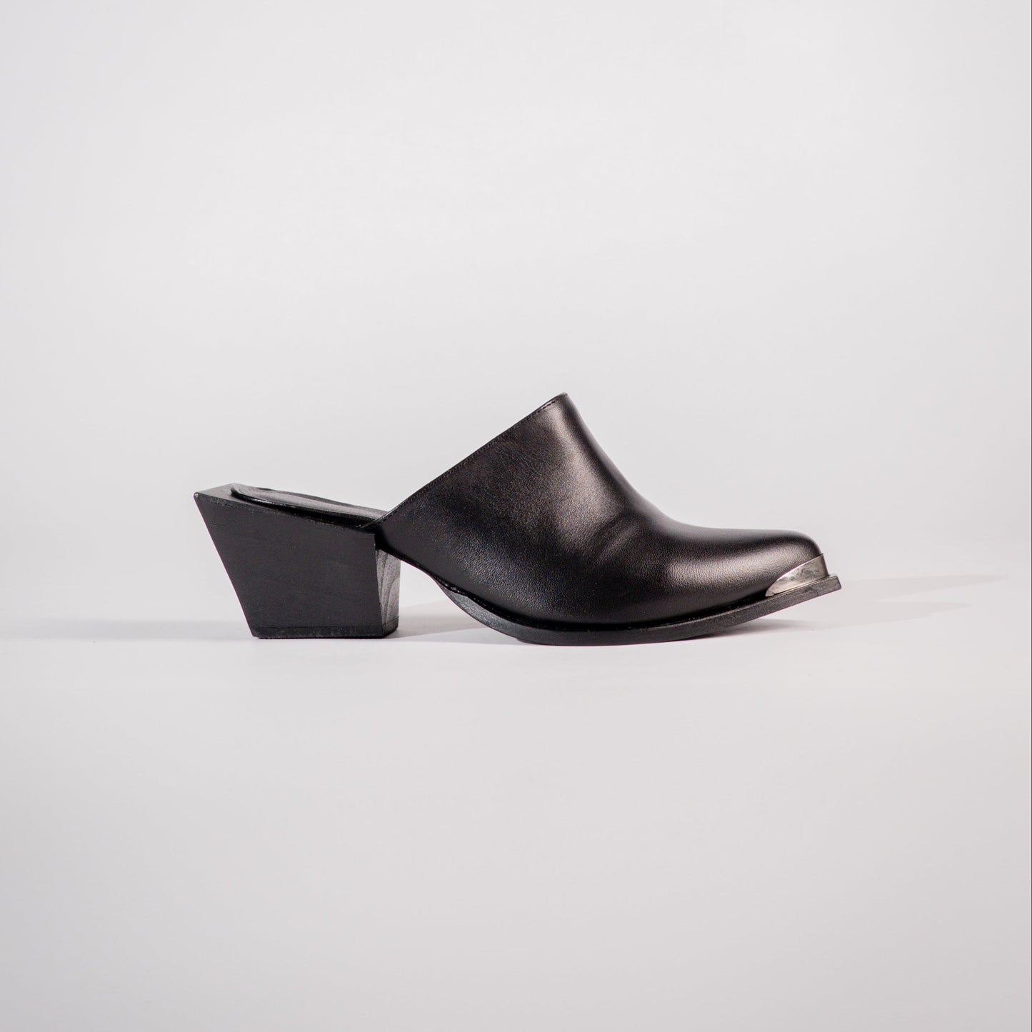 NYX — The Nightfall Square-Heel Mule