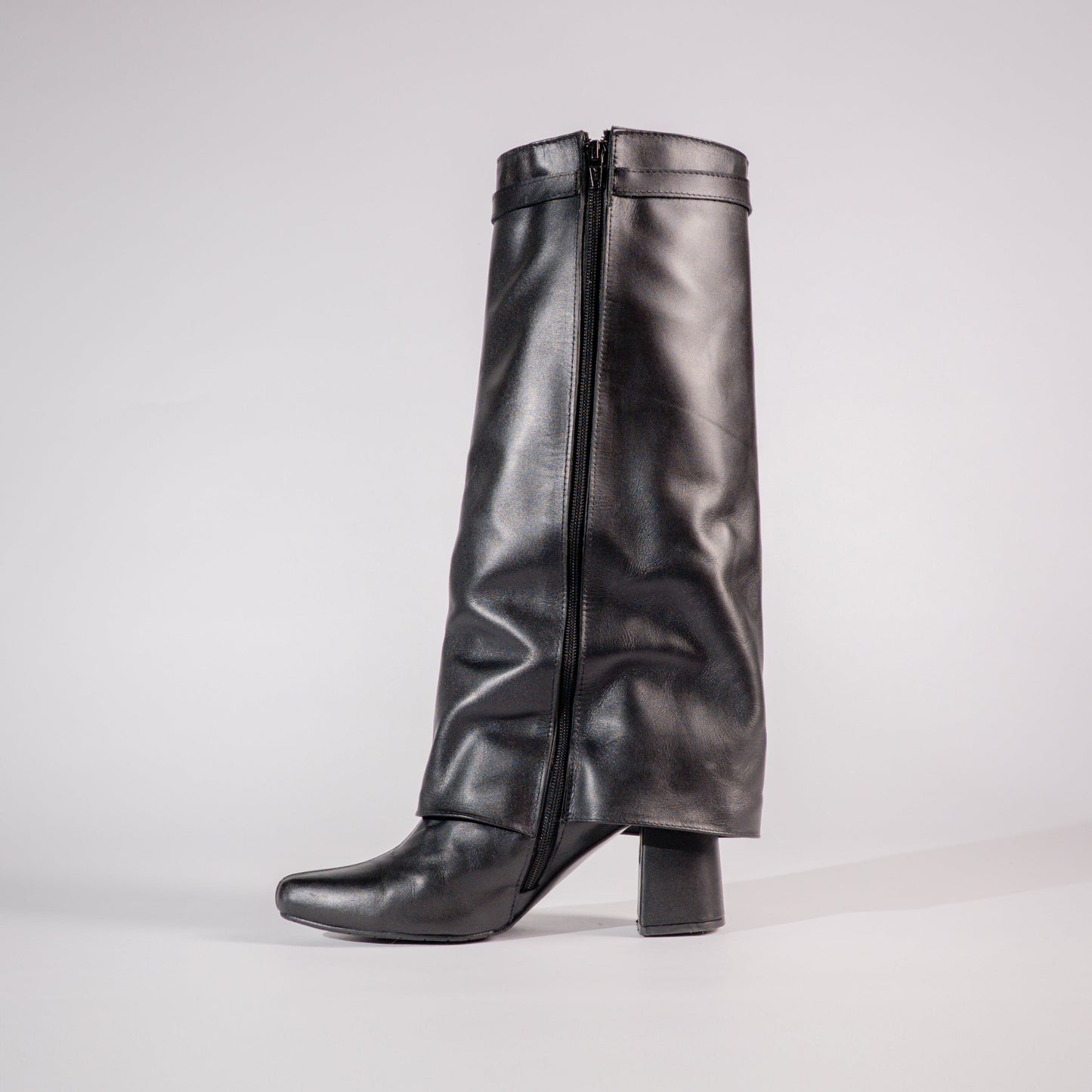 SELENE HIGH — The Moon-Locked High Texana