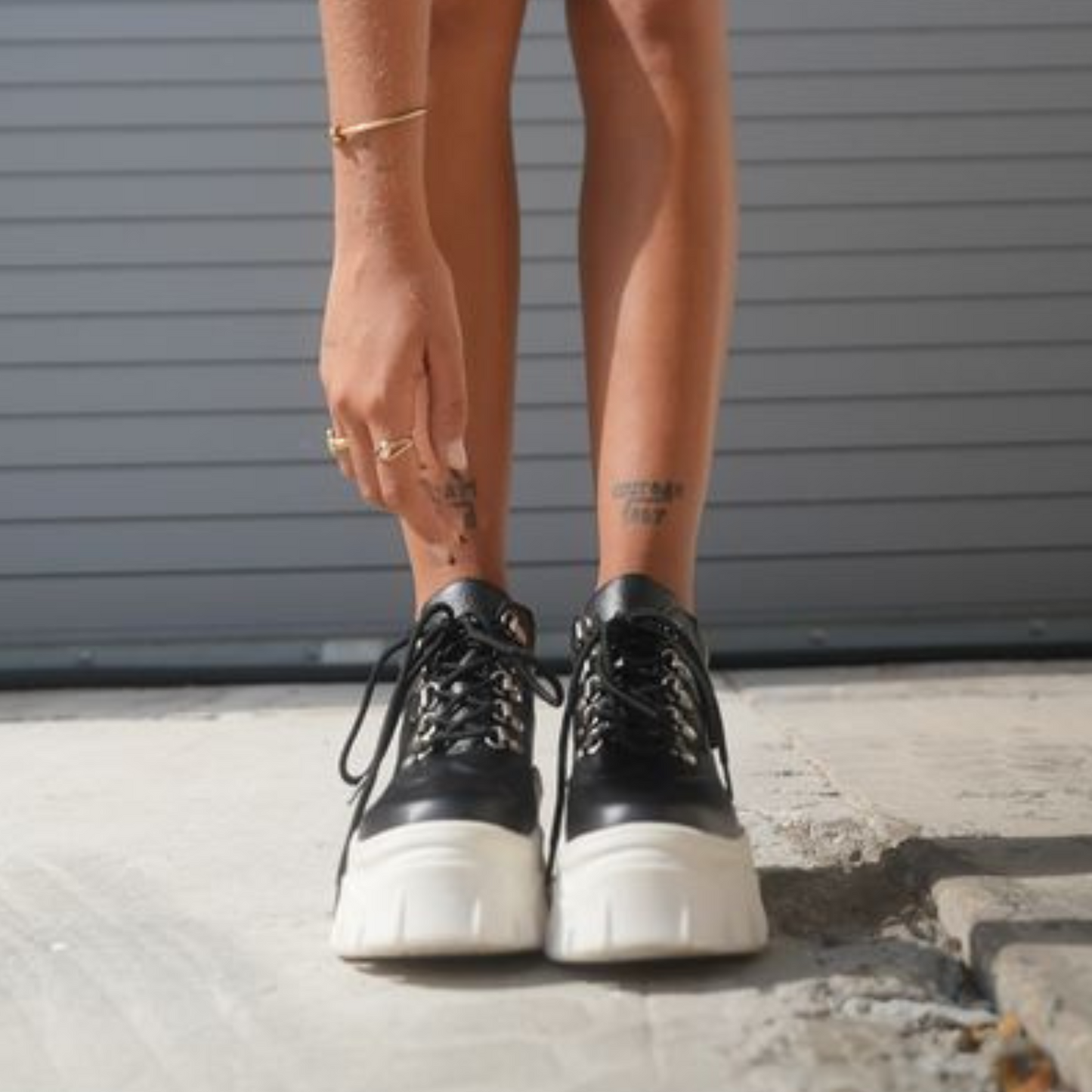 Street GENUINE LEATHER